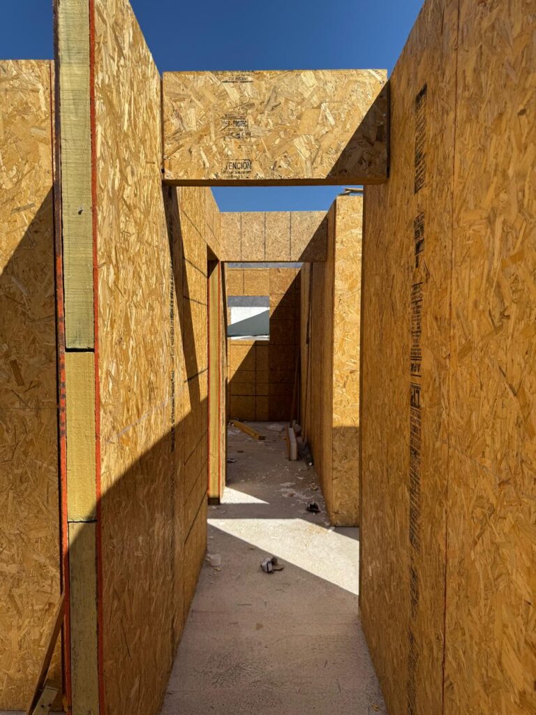 WhatsApp Image 2025-04-23 at 16.52.59 (2)